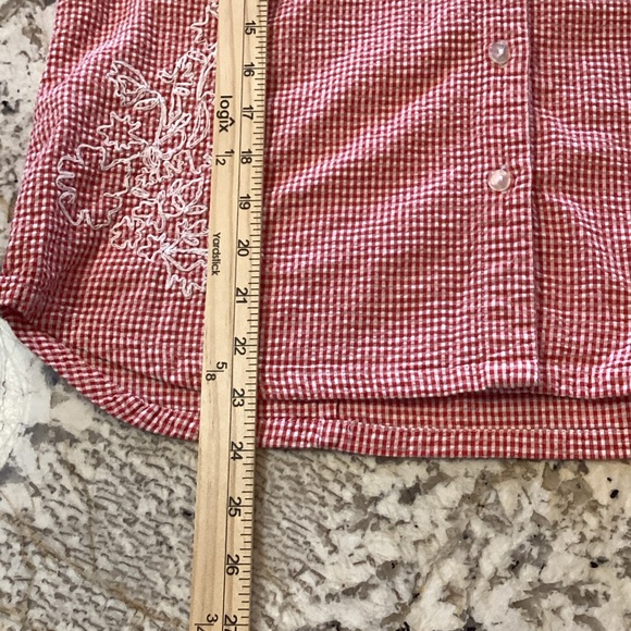 Shirt - Picture 10 of 10